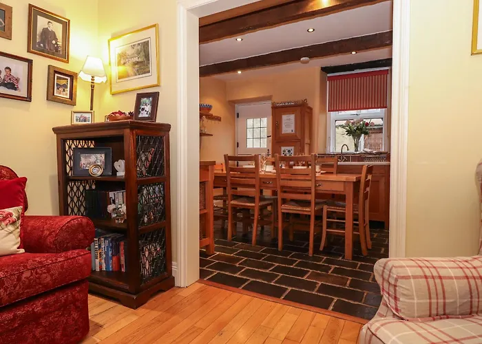 Charlottes Cottage